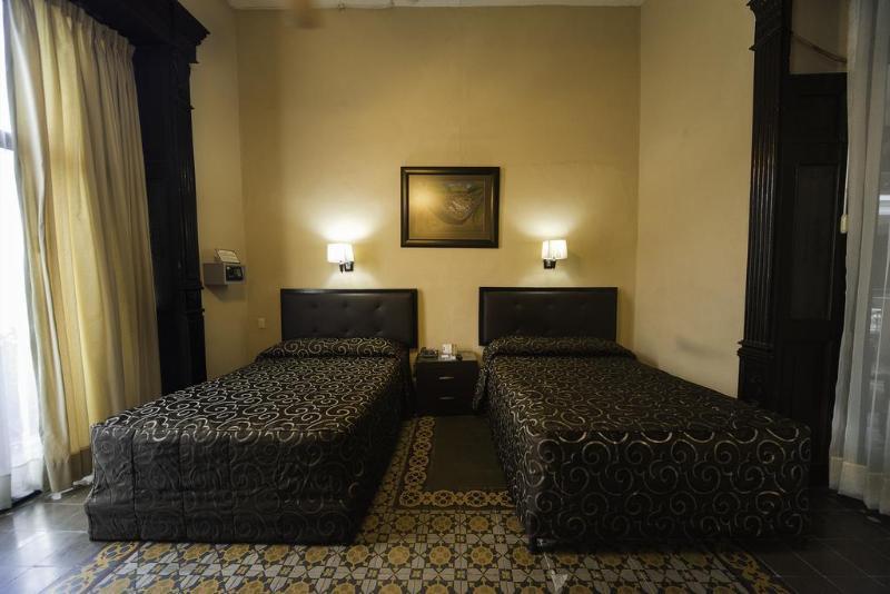 Hotel Gran Centenario Merida Exterior photo